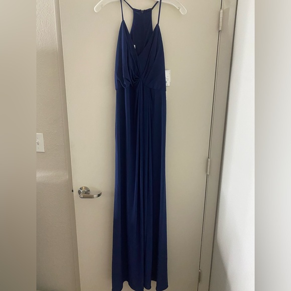 Womens Gown - Picture 2 of 4